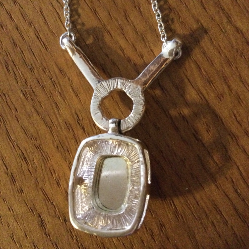 Orange Stone Pendant Necklace - Picture 3 of 4